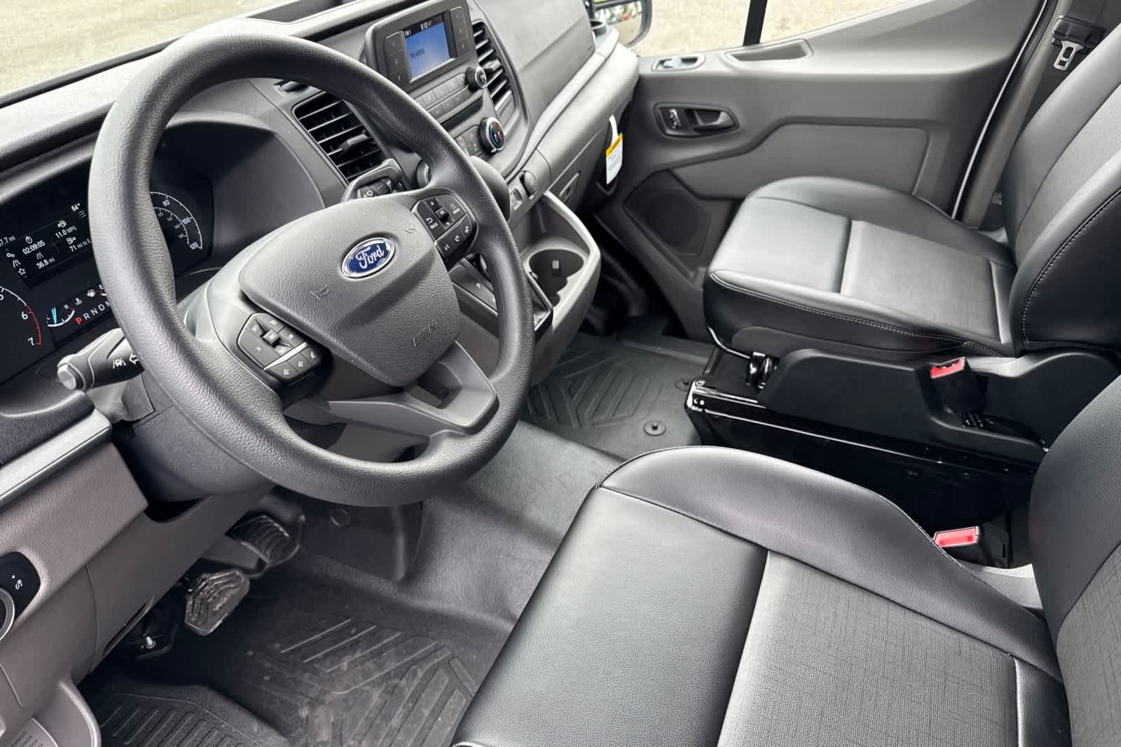 Thumbnail: 2024 Ford Transit Series - 10