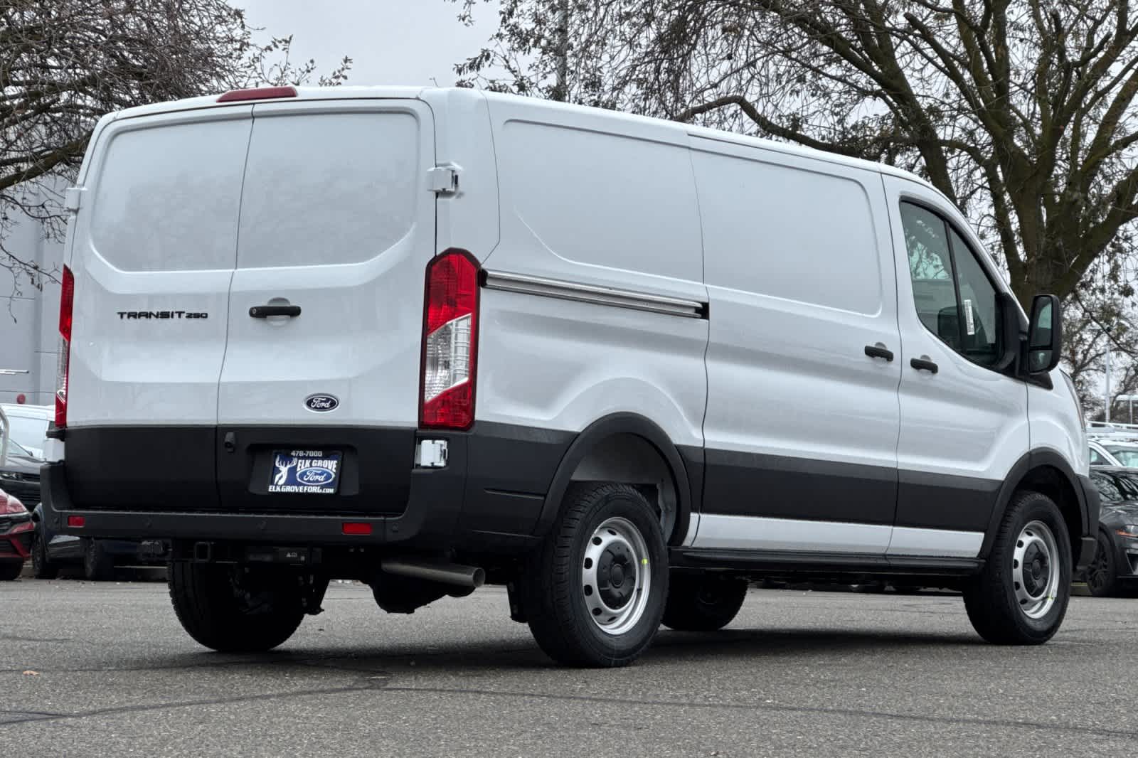 Thumbnail: 2026 Ford Transit Series - 2