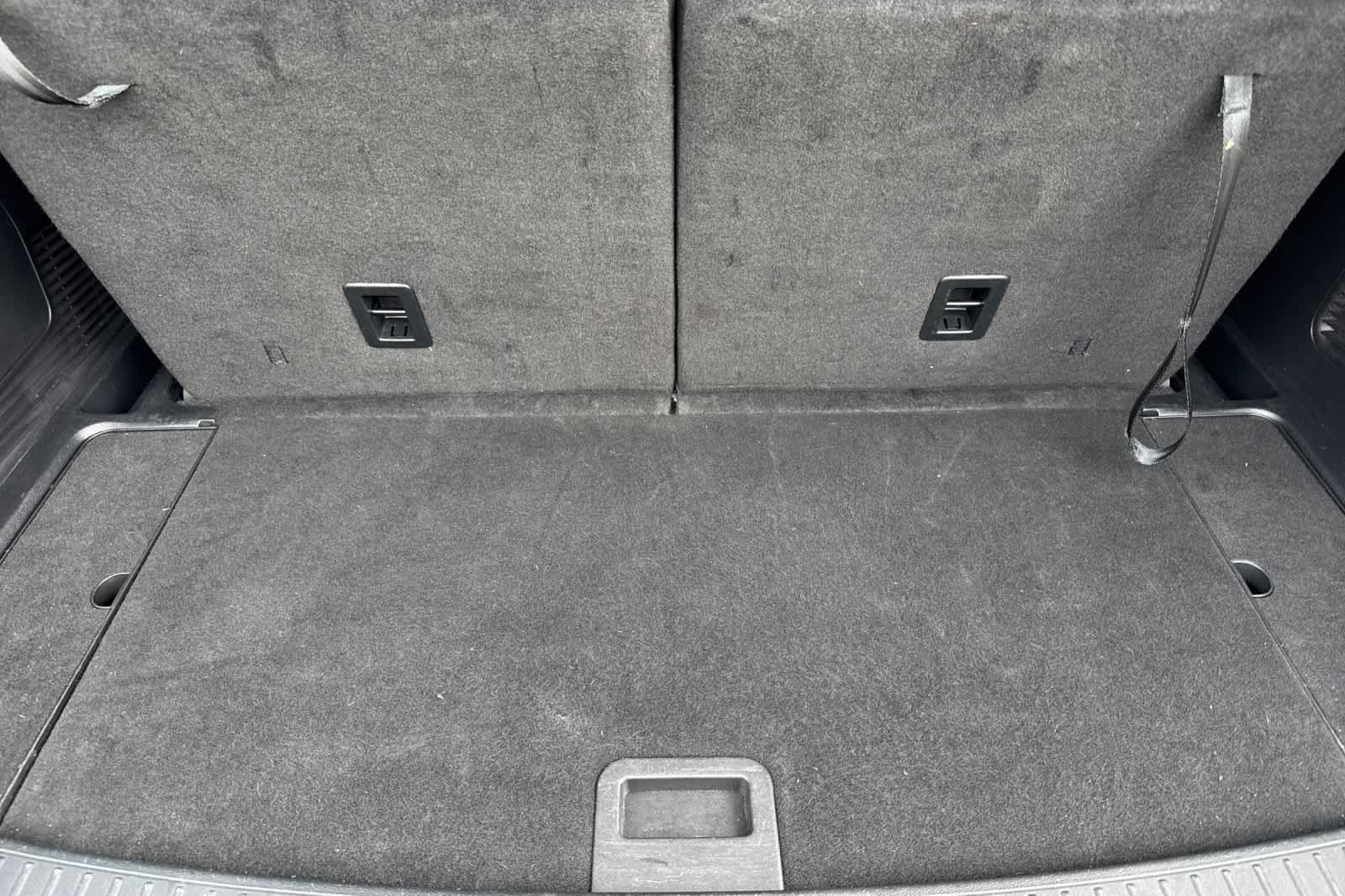 Thumbnail: 2023 Ford Explorer - 16