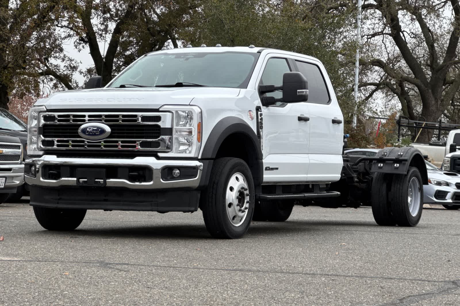 2024 Ford F-450 Super Duty Chassis Cab XL's photo