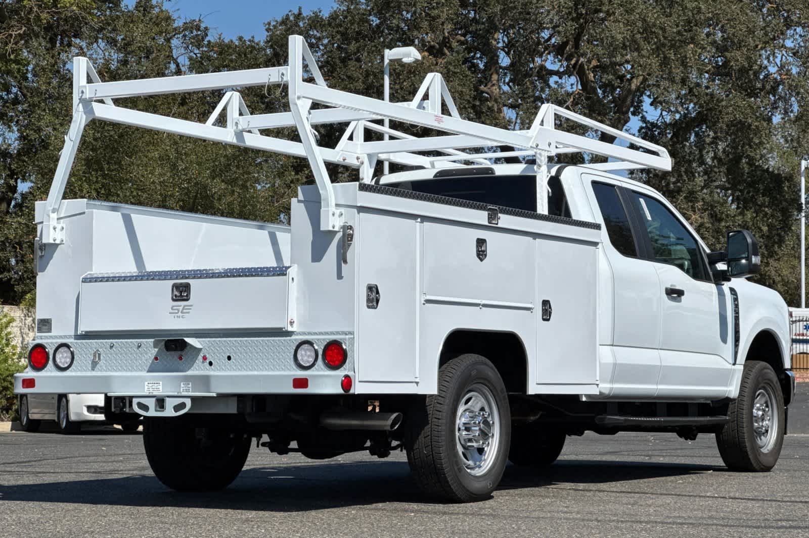 Thumbnail: 2025 Ford F-350 - 2