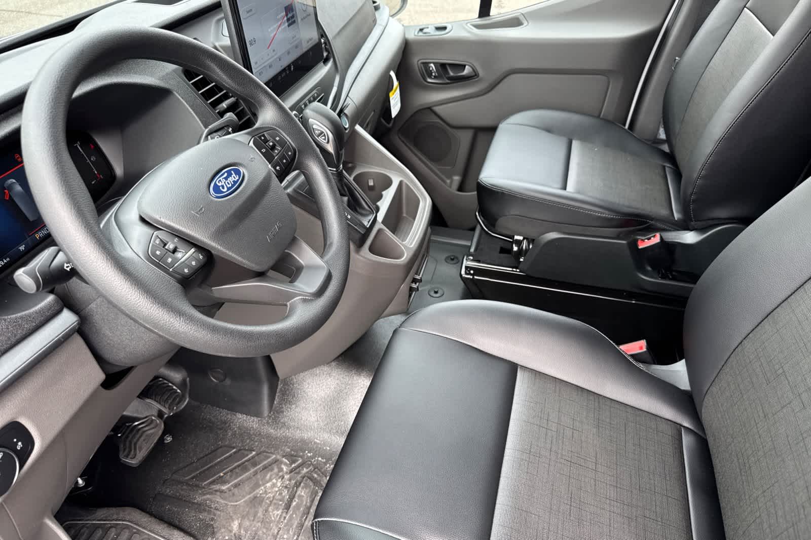 Thumbnail: 2026 Ford Transit Series - 10