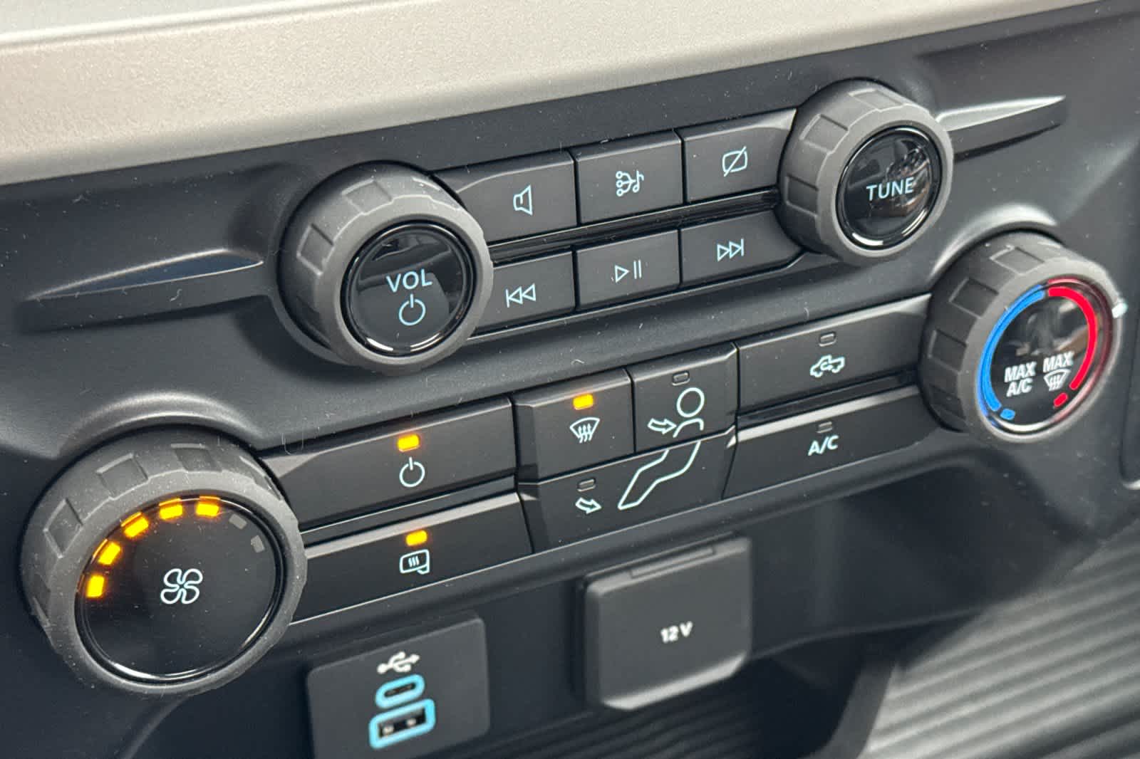 Thumbnail: 2024 Ford F-350 - 19