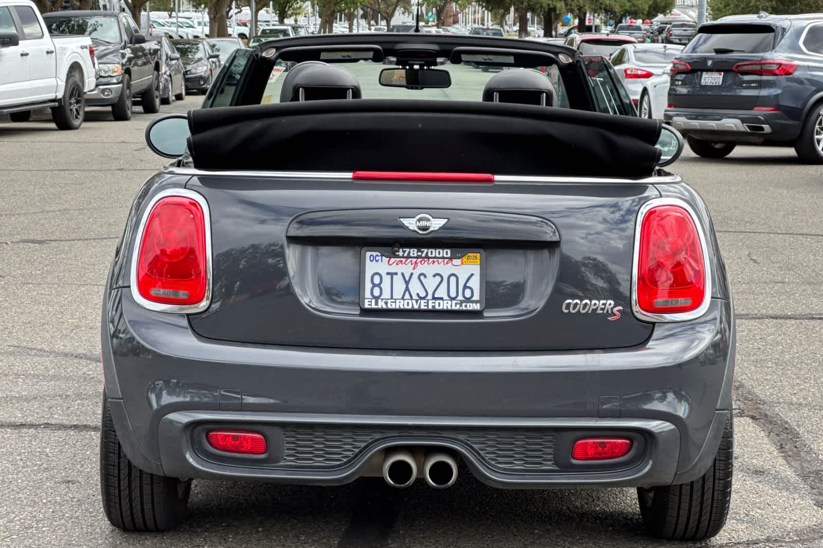 Thumbnail: 2017 MINI Cooper Convertible - 7