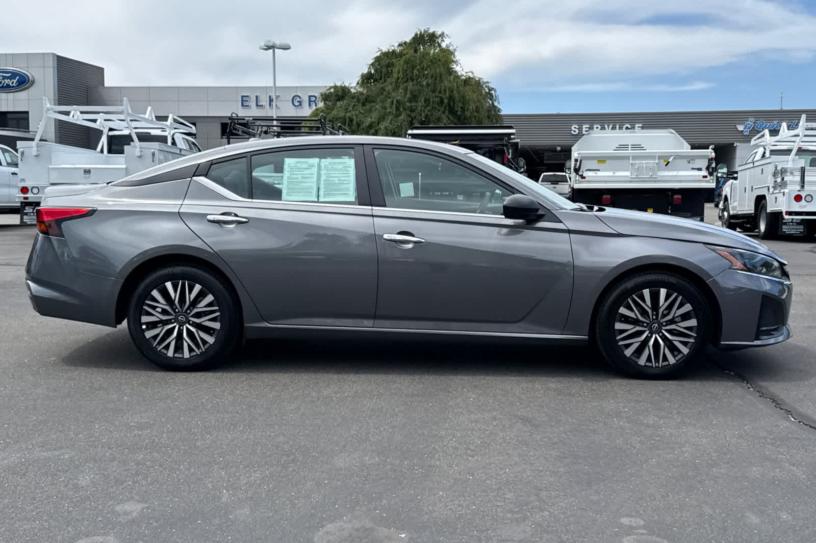 Thumbnail: 2025 Nissan Altima - 8