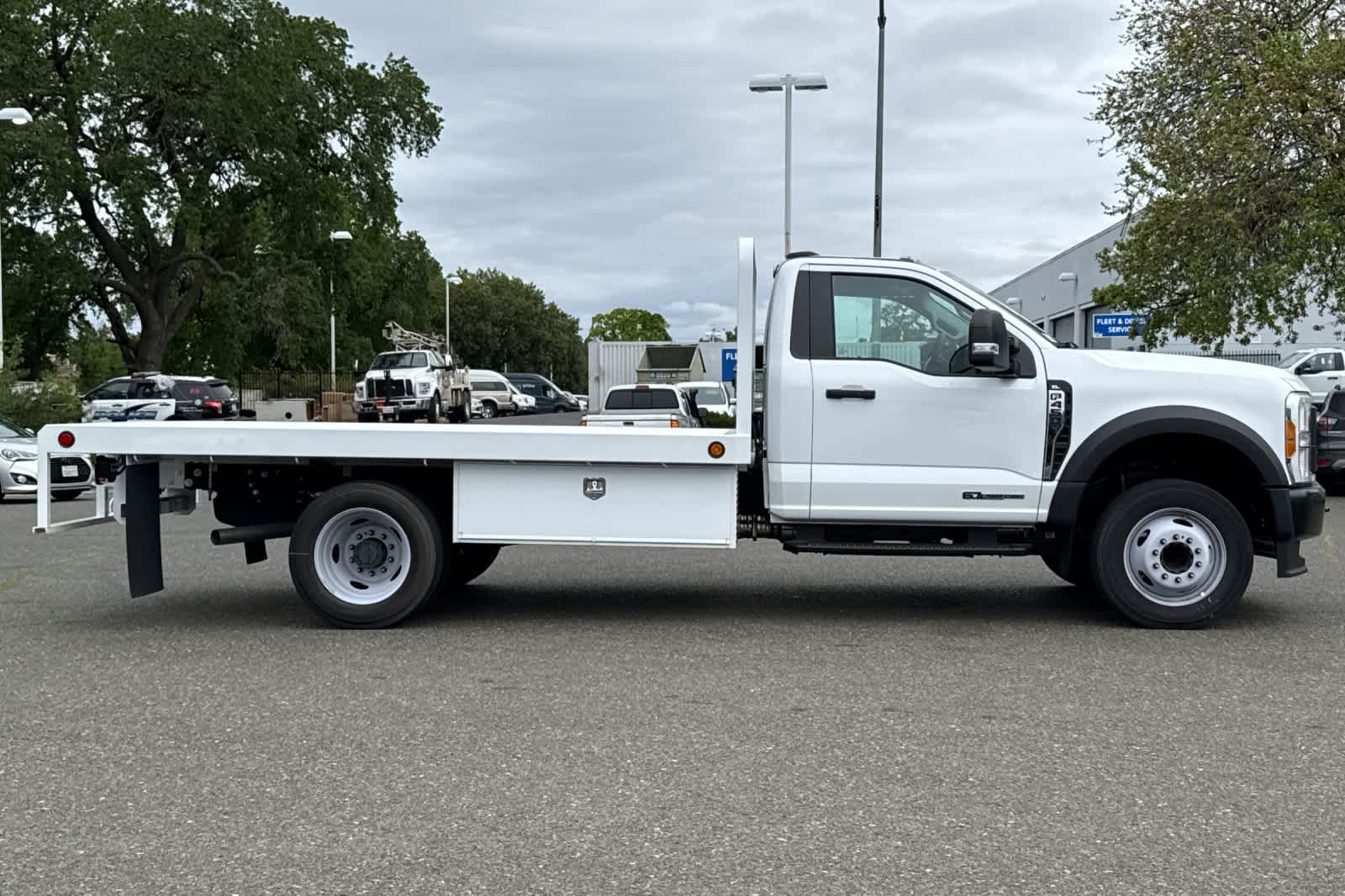 Thumbnail: 2023 Ford F-450 - 7