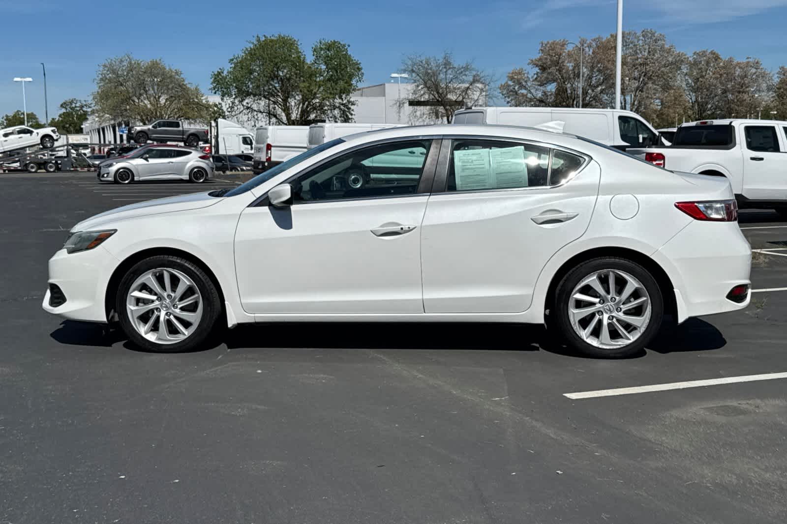 Thumbnail: 2017 Acura ILX - 5