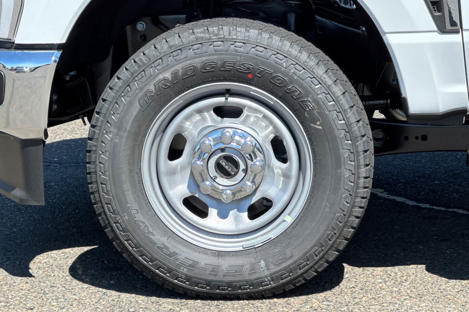 Thumbnail: 2025 Ford F-350 - 24