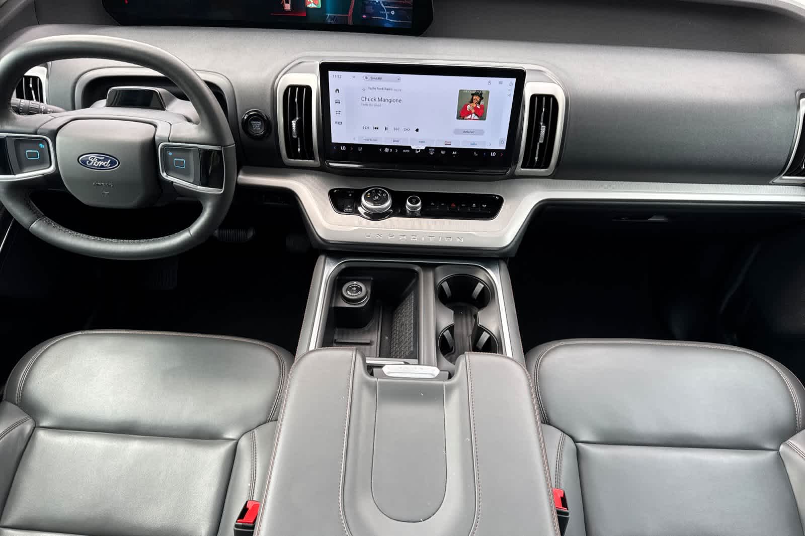 2025 Ford Expedition Active photo 2