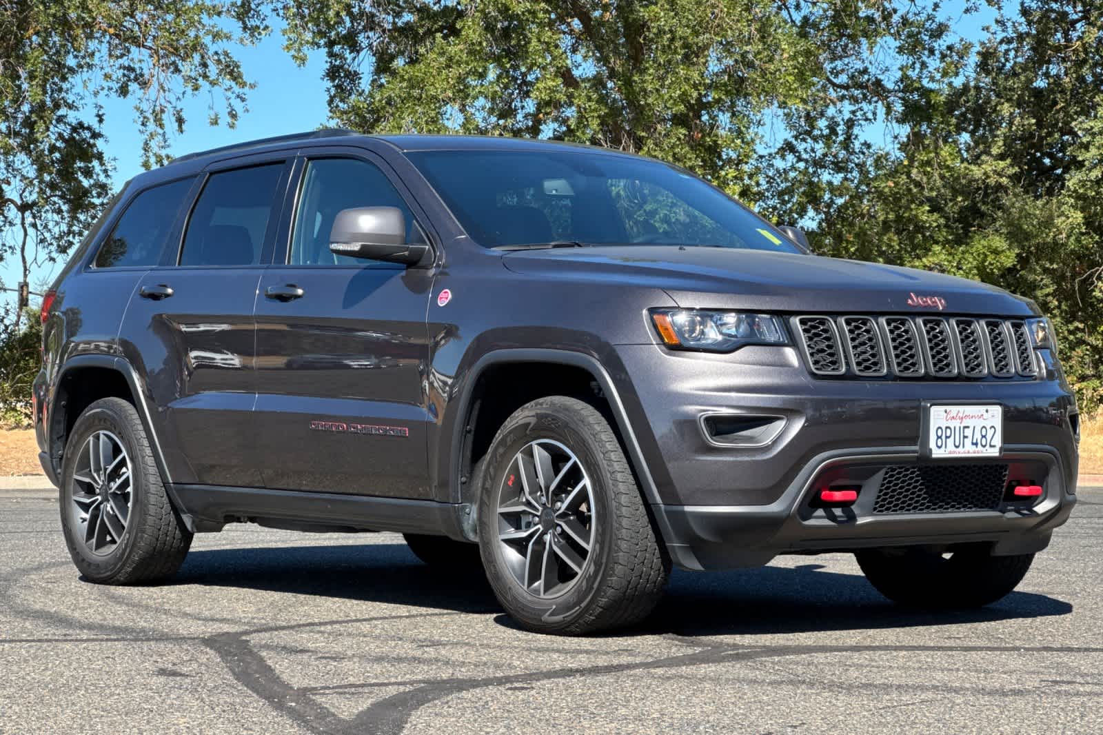 Thumbnail: 2020 Jeep Grand Cherokee - 9