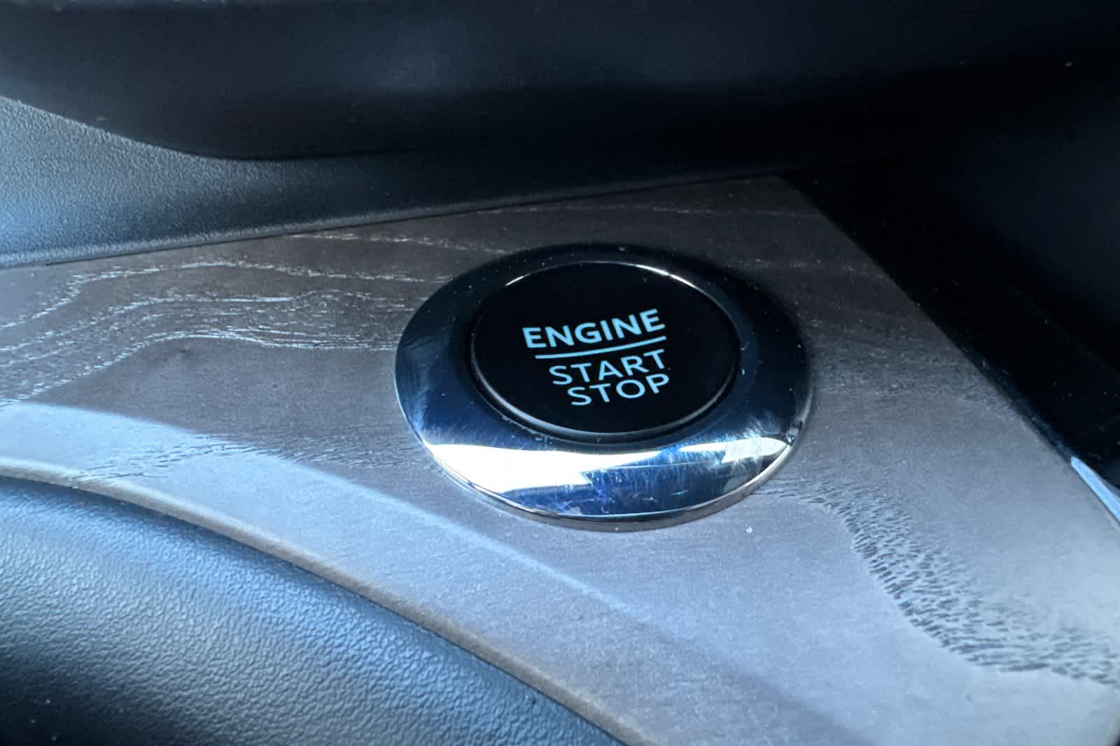 Thumbnail: 2023 Ford Explorer - 24