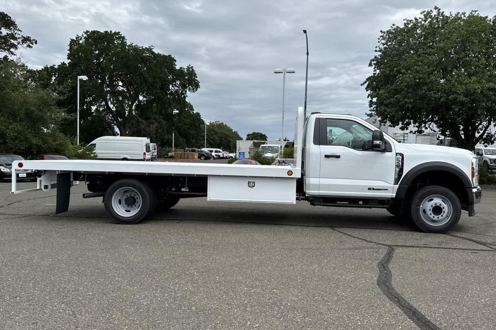 Thumbnail: 2026 Ford F-550 - 7