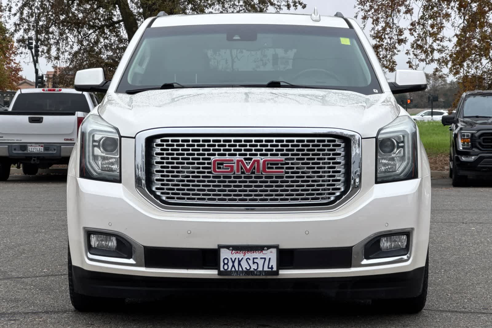 Thumbnail: 2015 GMC Yukon - 10