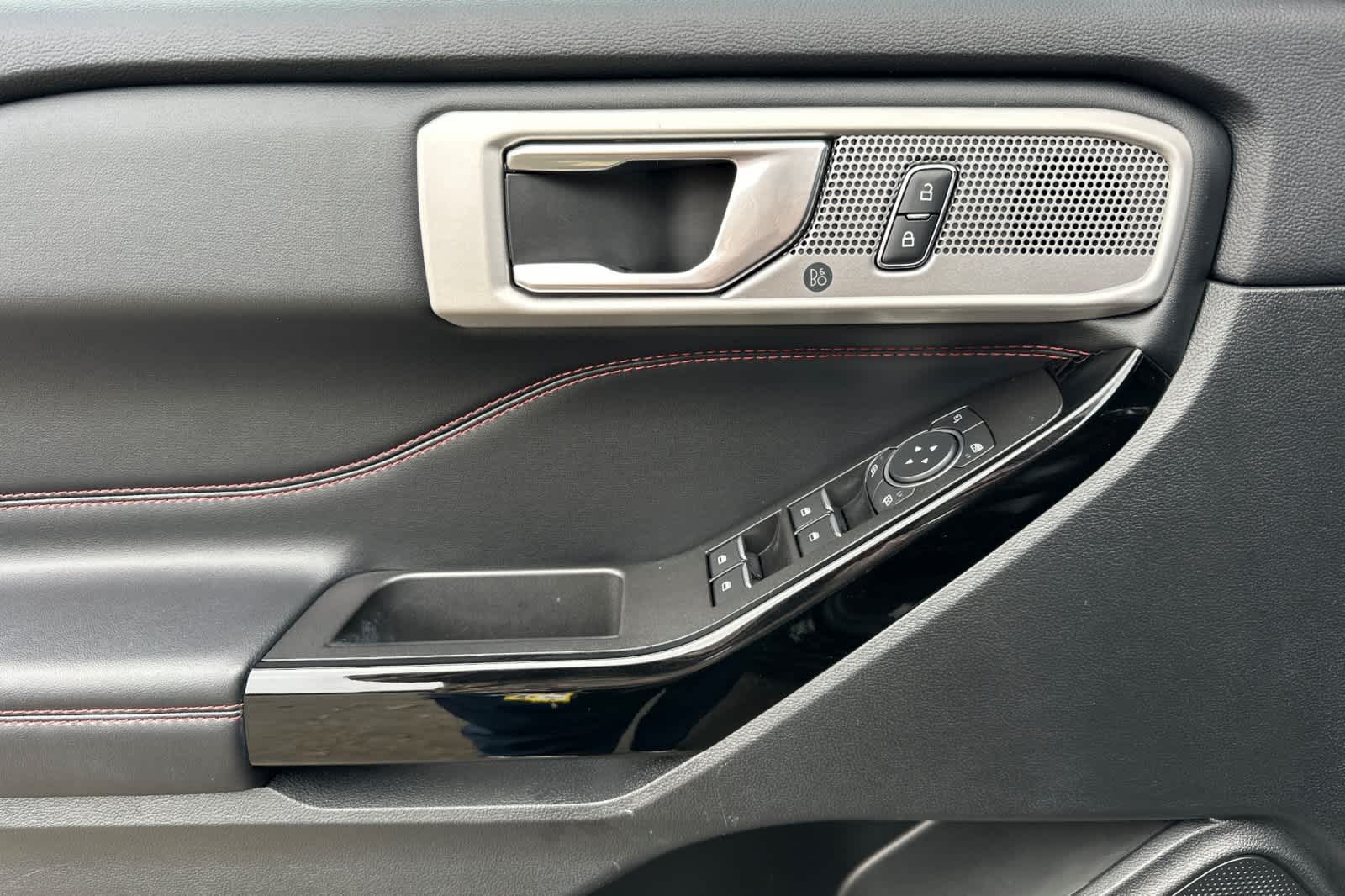 Thumbnail: 2022 Ford Explorer - 12