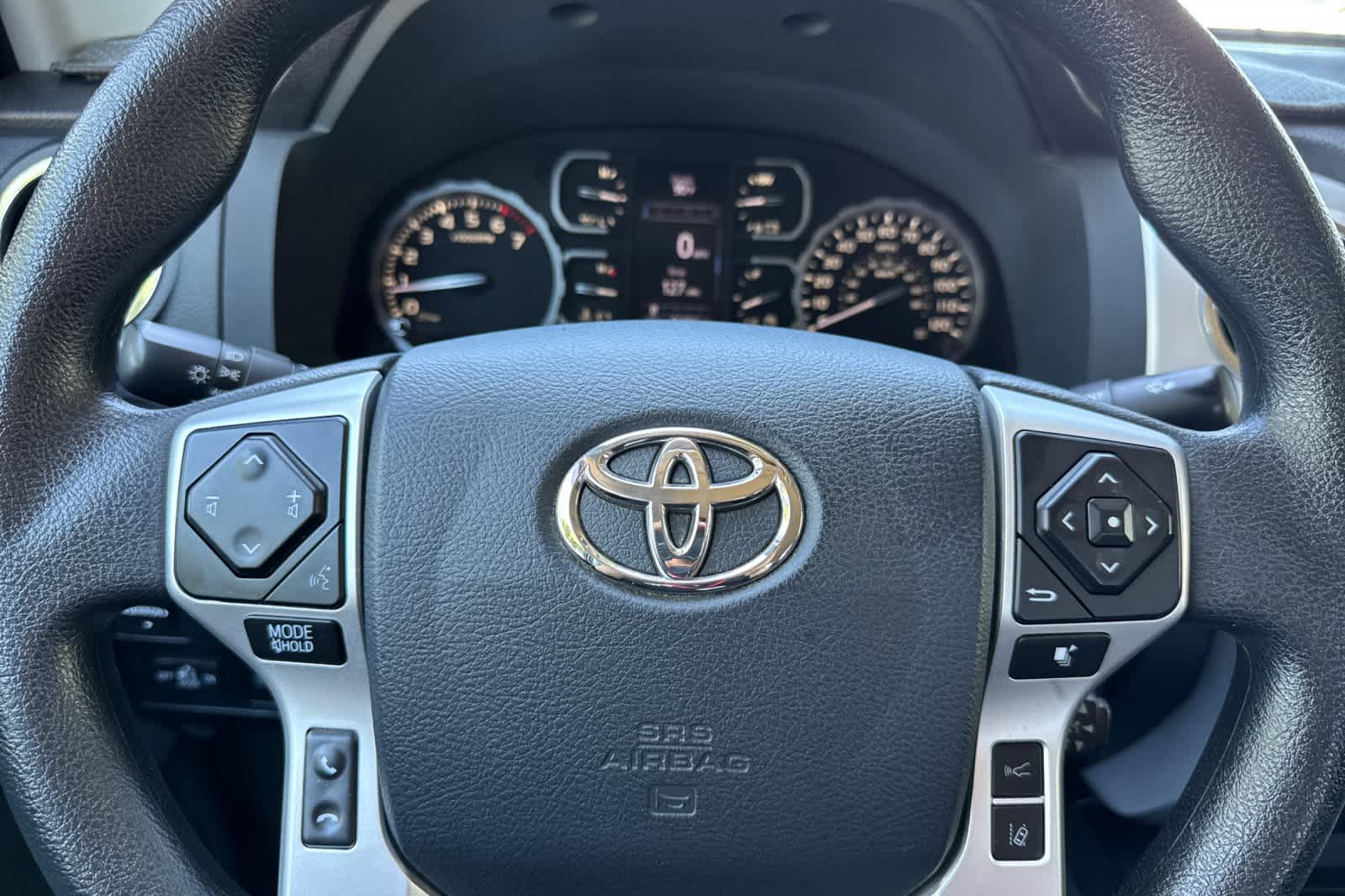 Thumbnail: 2020 Toyota Tundra - 23