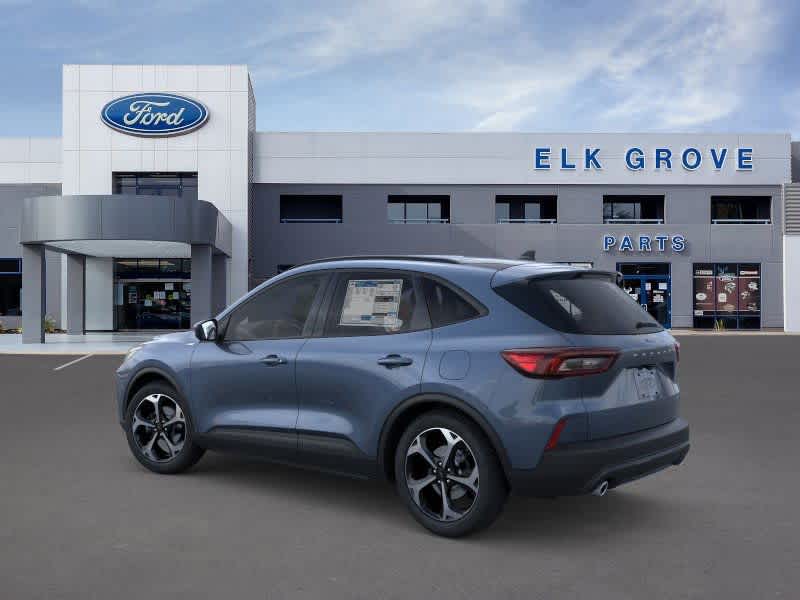 Thumbnail: 2025 Ford Escape - 4