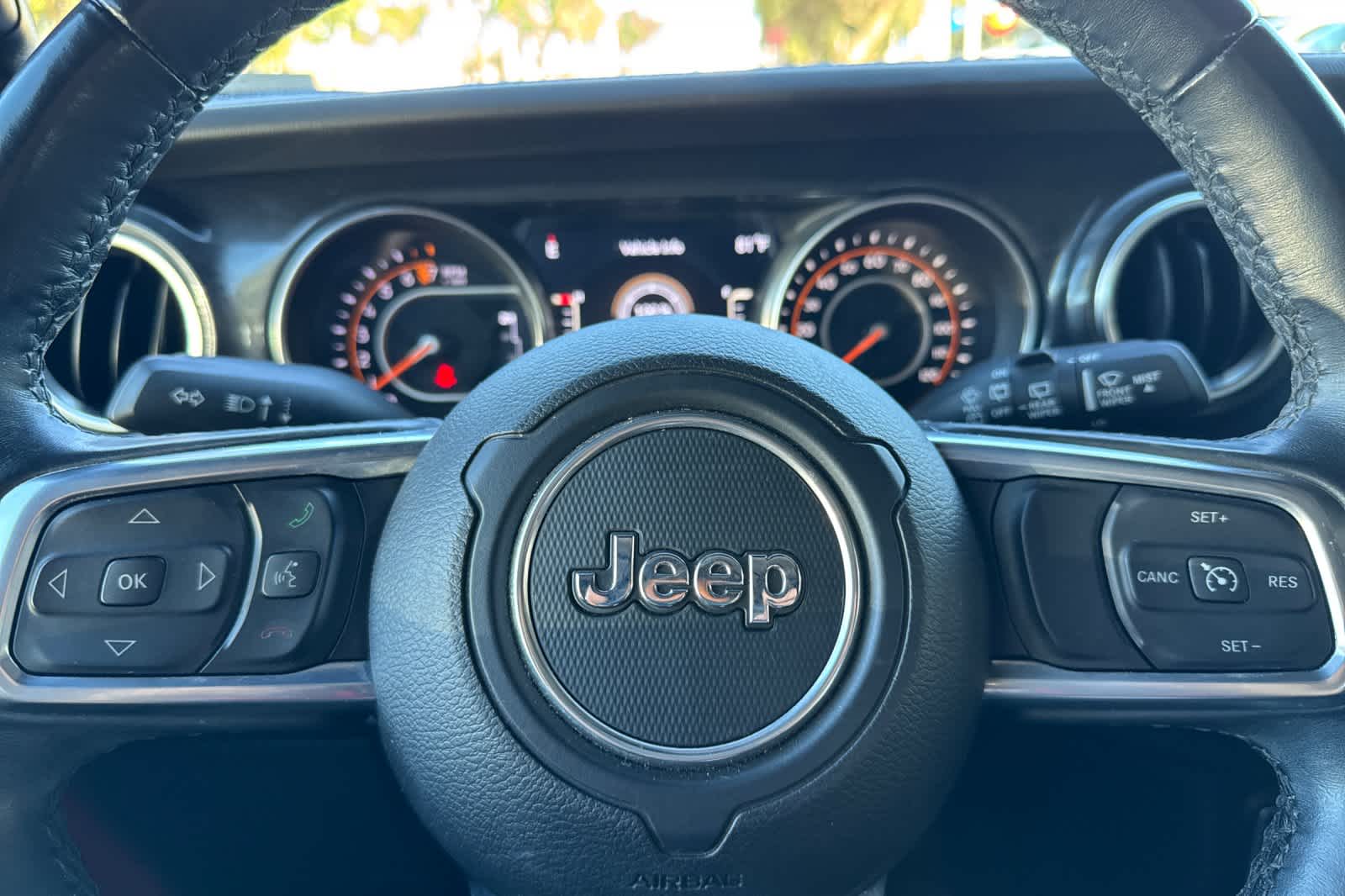 Thumbnail: 2021 Jeep Wrangler - 23