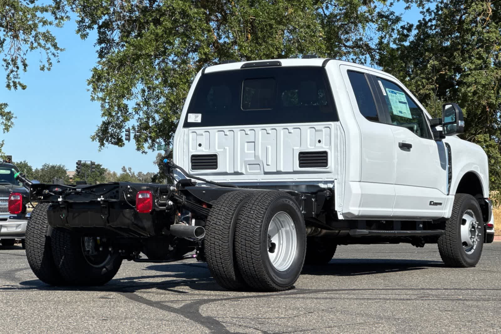 Thumbnail: 2025 Ford F-350 - 2