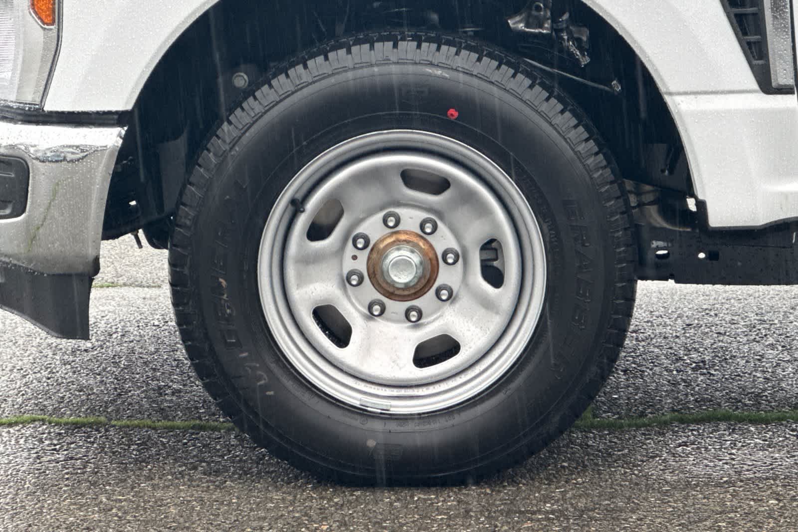 Thumbnail: 2024 Ford F-350 - 24