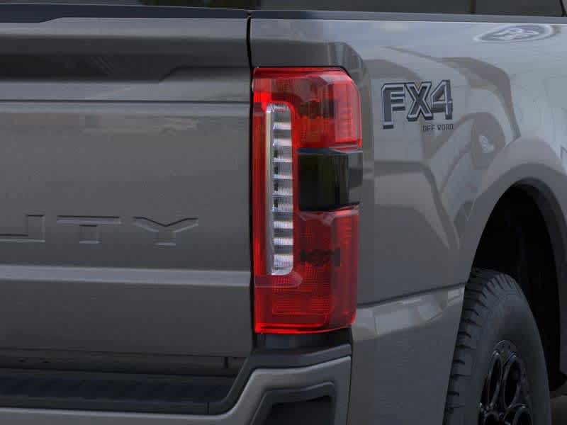 2025 Ford F-250  21