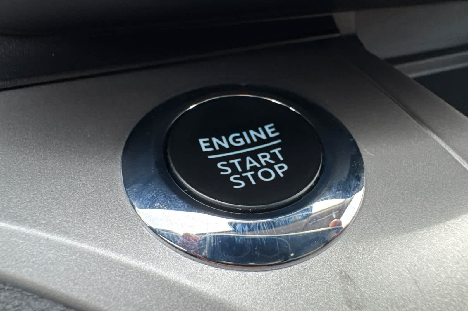 Thumbnail: 2022 Ford Explorer - 23