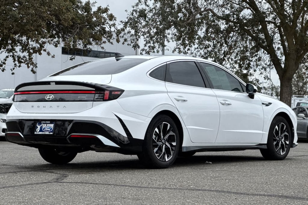 Used 2024 Hyundai Sonata SEL Sedan