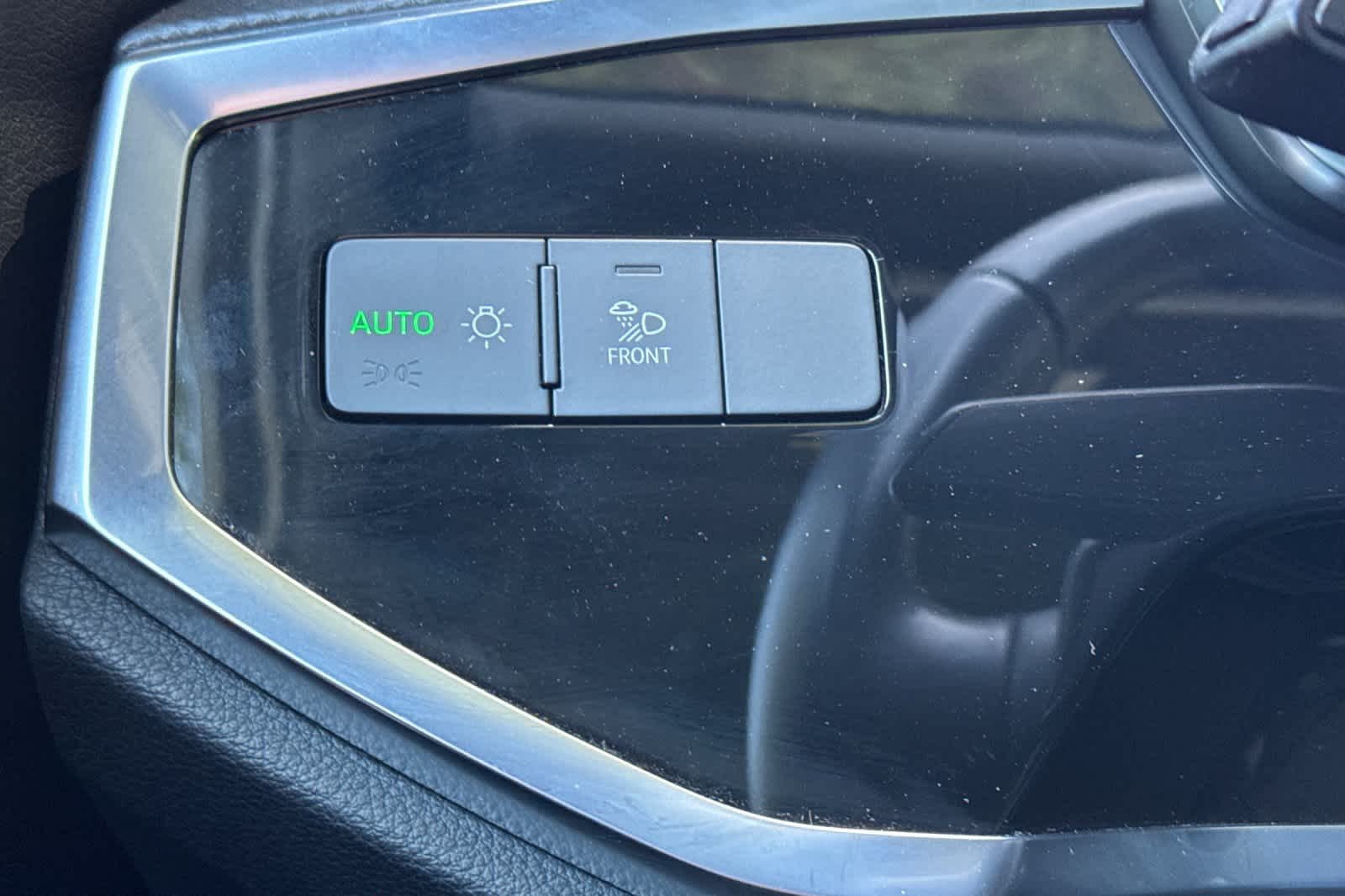 Thumbnail: 2023 Audi Q3 - 28