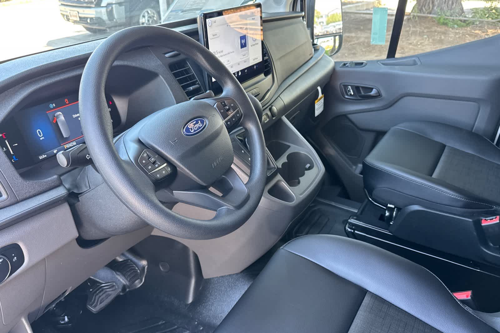 Thumbnail: 2026 Ford Transit Series - 3