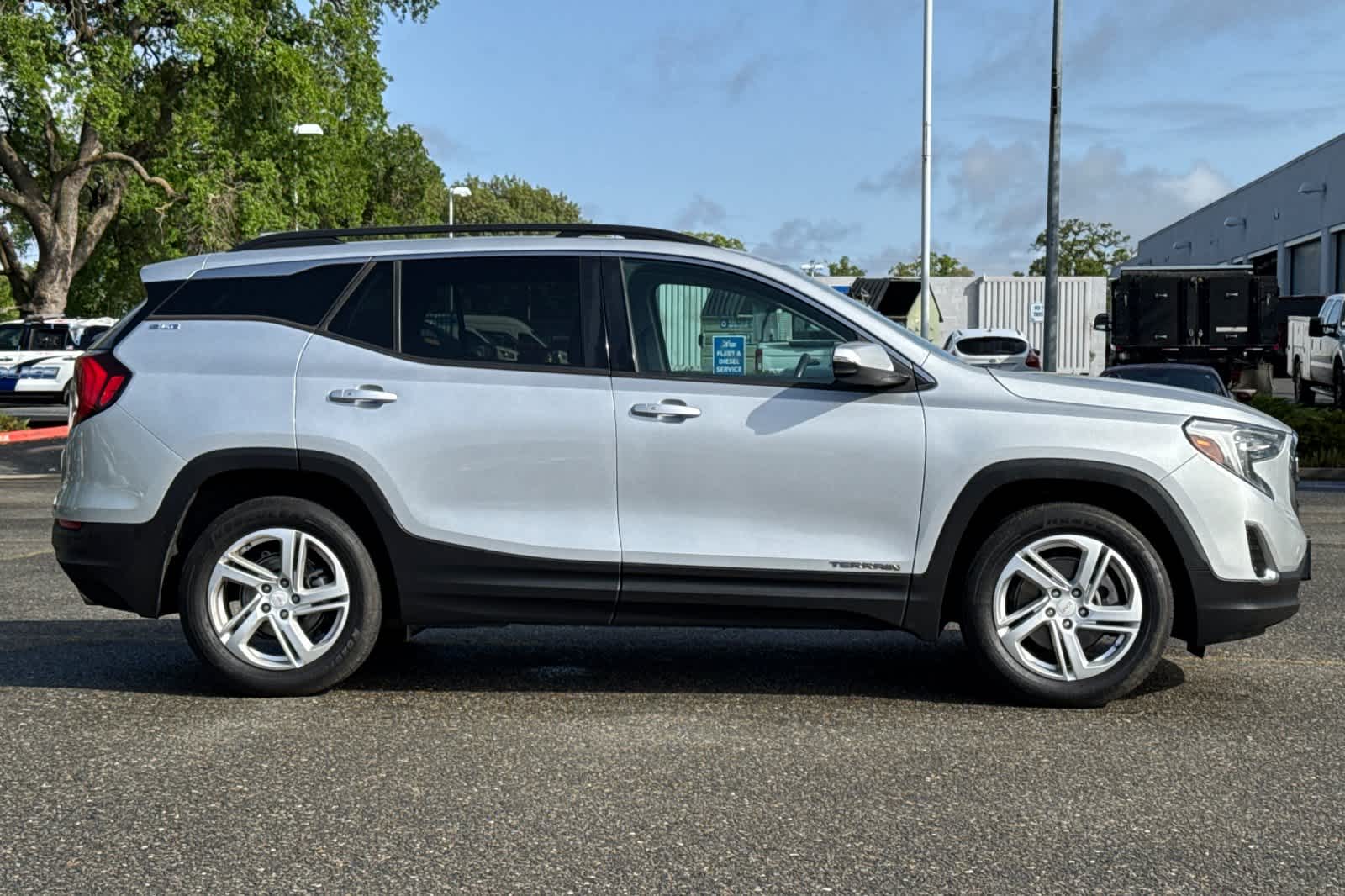 2018 GMC Terrain SLE 9