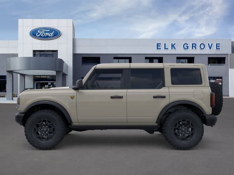 Thumbnail: 2026 Ford Bronco - 3