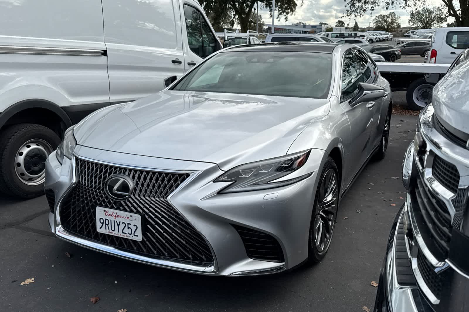 Thumbnail: 2019 Lexus LS - 1