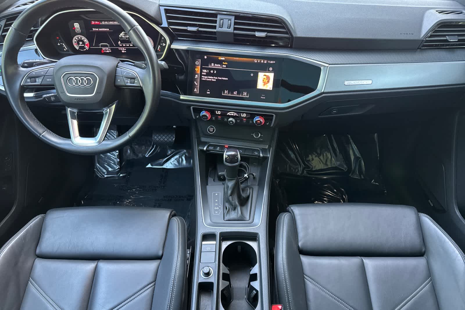 2023 Audi Q3 45 S line Premium photo 2