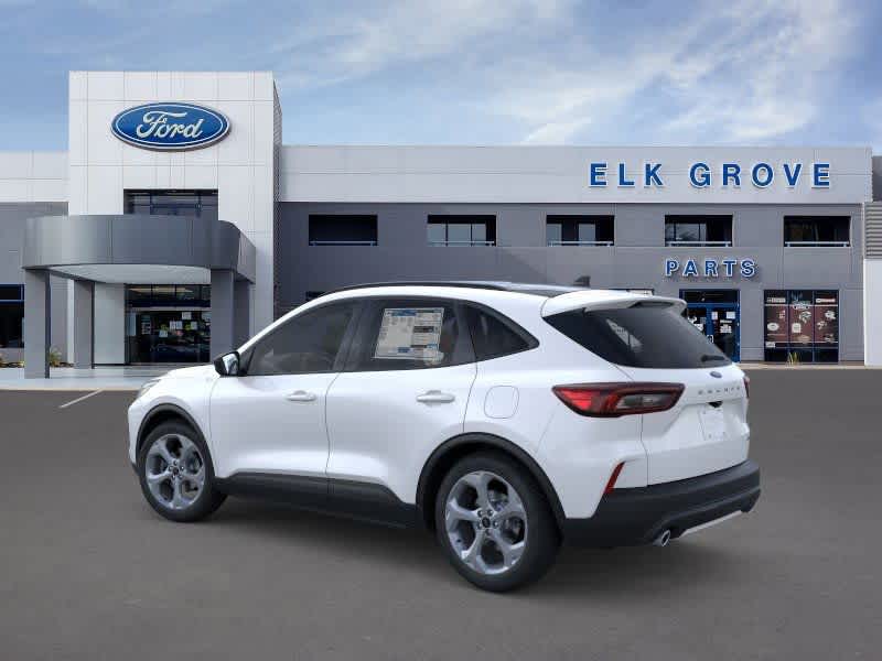 2025 Ford Escape ST-Line photo 3