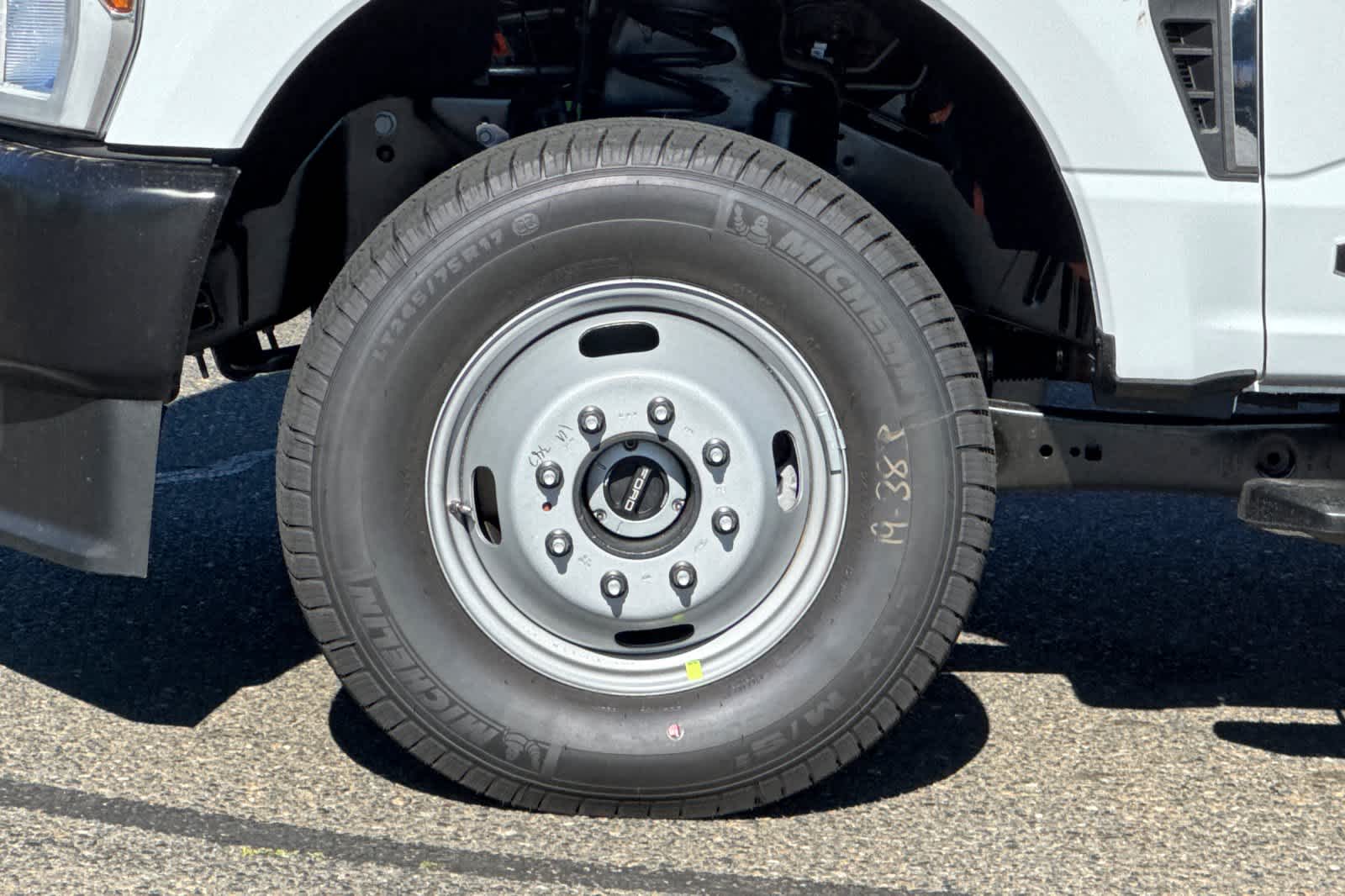 Thumbnail: 2026 Ford F-350 - 24