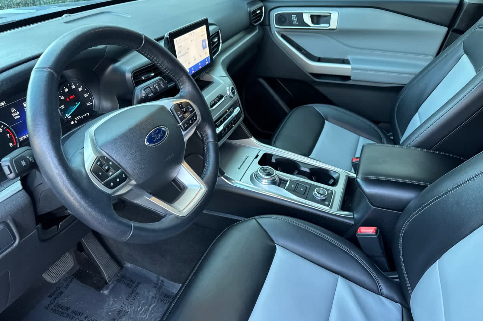 Thumbnail: 2022 Ford Explorer - 11