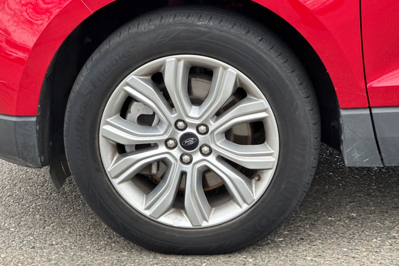 Thumbnail: 2024 Ford Edge - 26