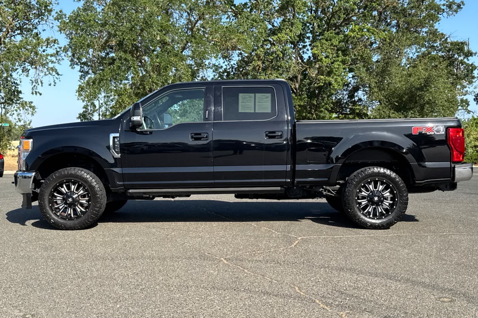 2022 Ford F-350 Lariat 5