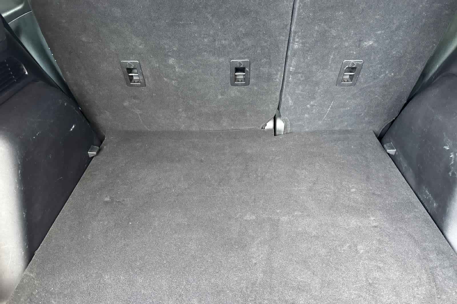 Thumbnail: 2022 Ford Escape - 15