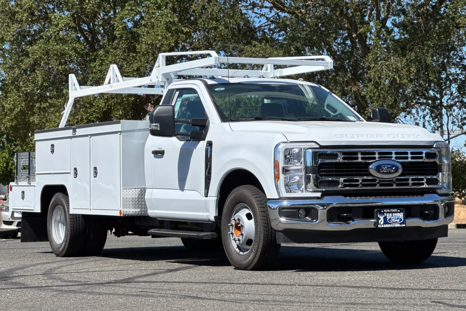 Thumbnail: 2025 Ford F-350 - 8
