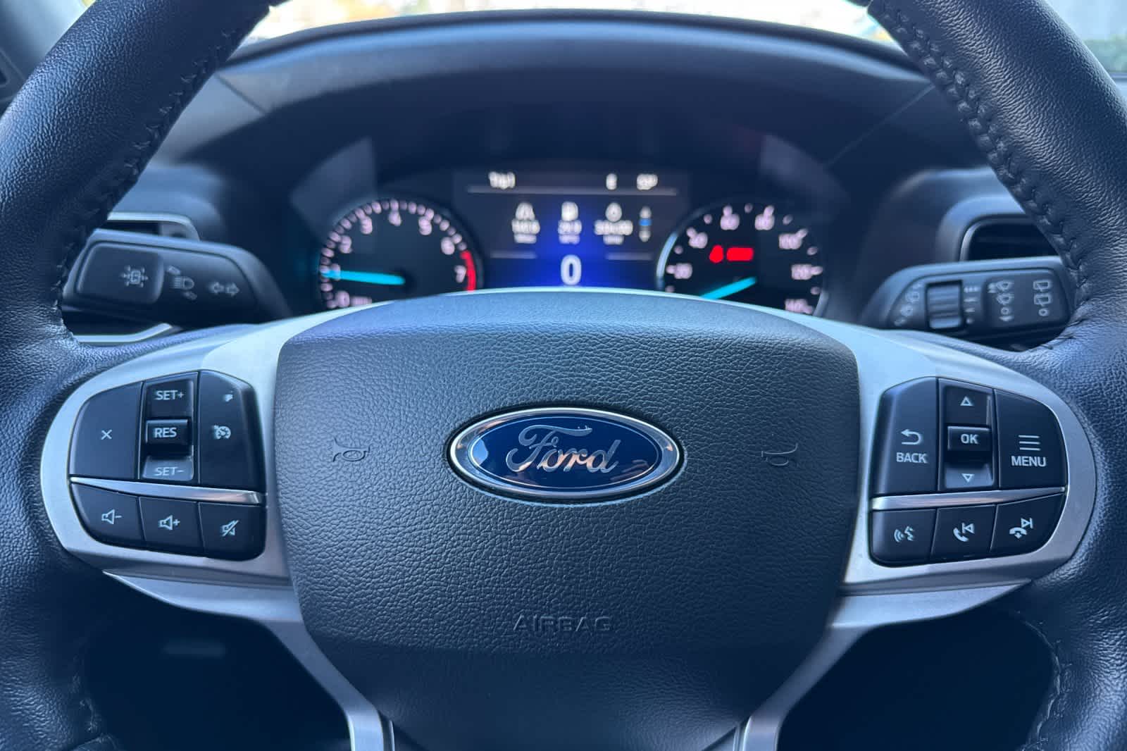 Thumbnail: 2022 Ford Explorer - 24