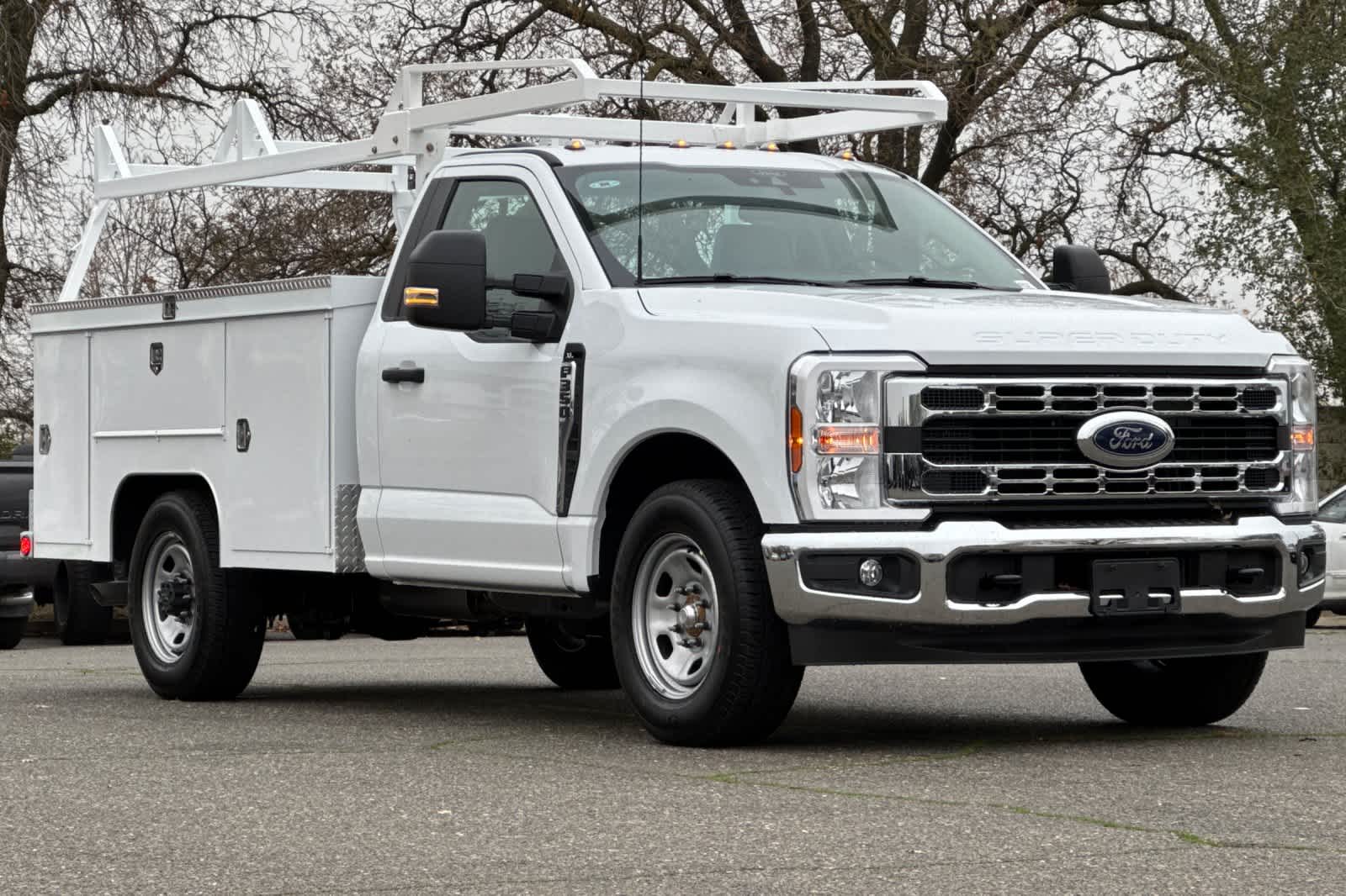 Thumbnail: 2024 Ford F-350 - 8