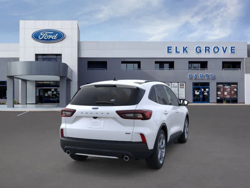 Thumbnail: 2025 Ford Escape - 6