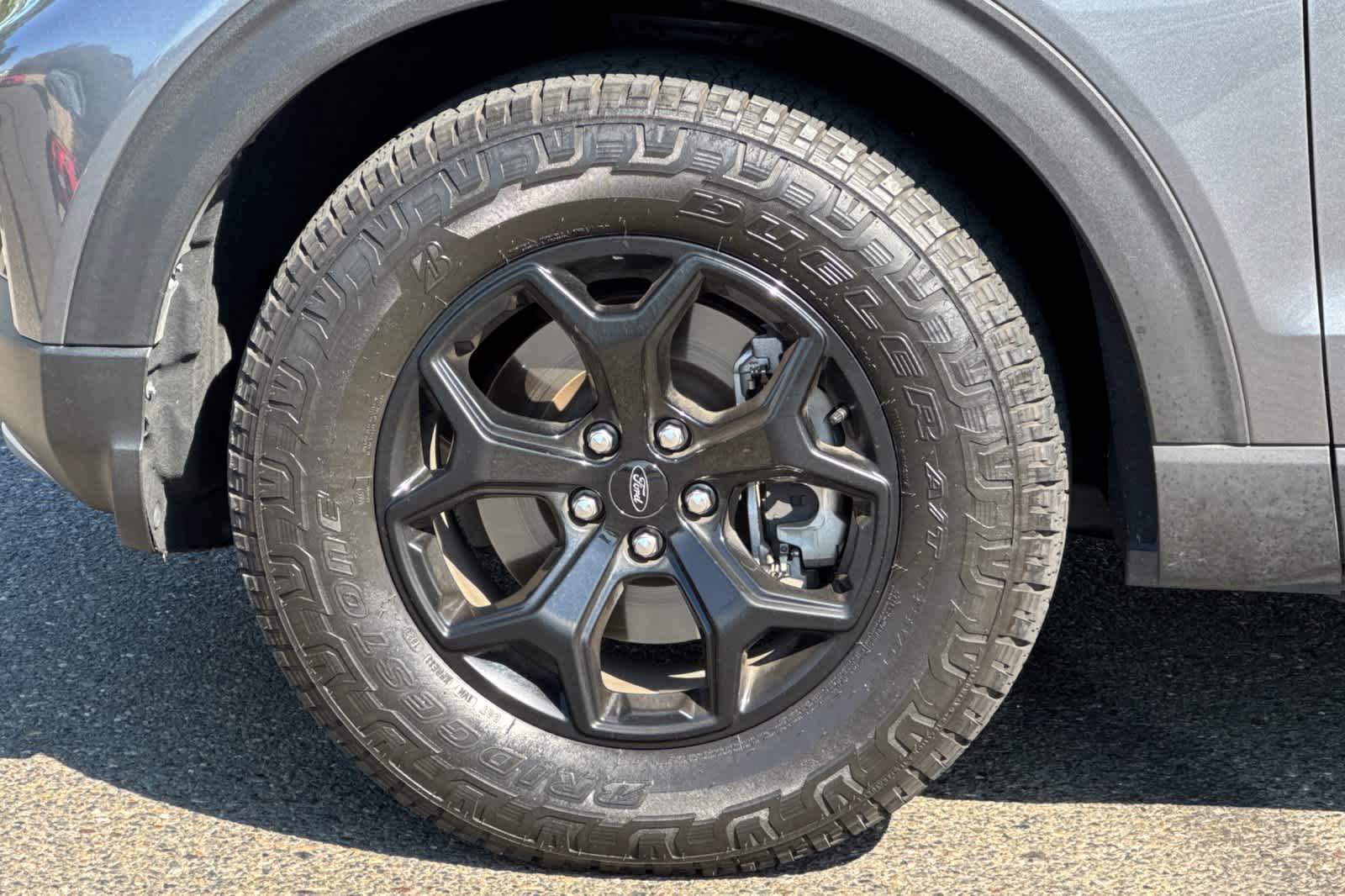 Thumbnail: 2023 Ford Explorer - 28
