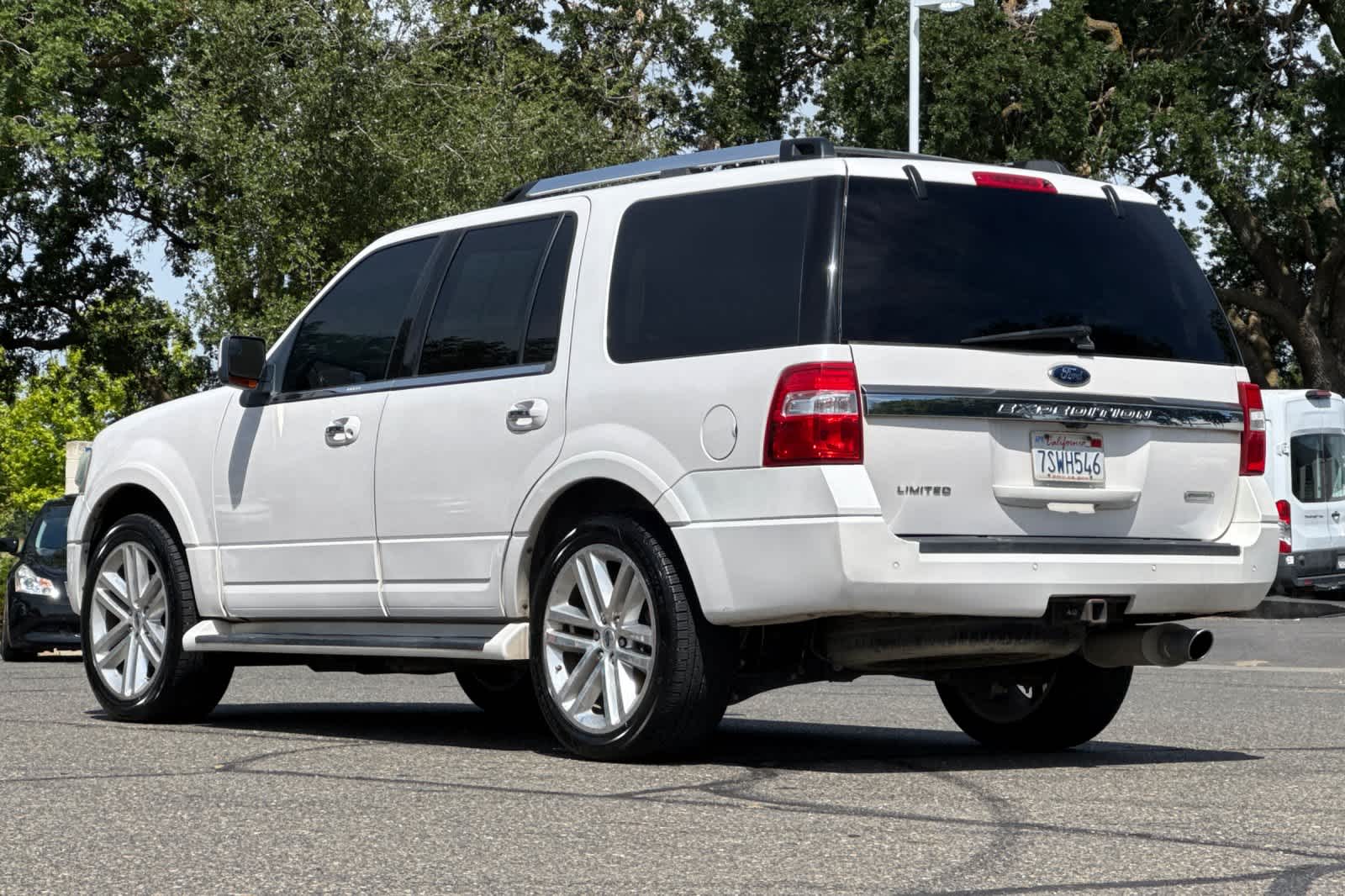2016 Ford Expedition Limited photo 5