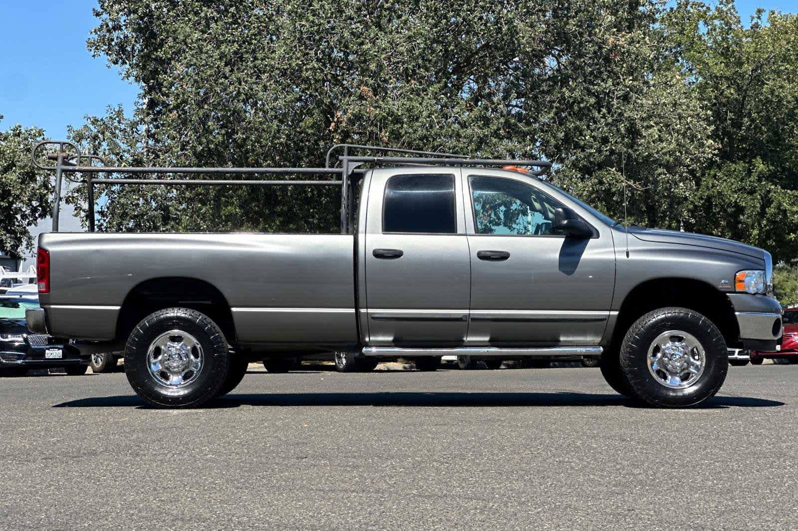 2005 Dodge Ram 3500 SLT 8