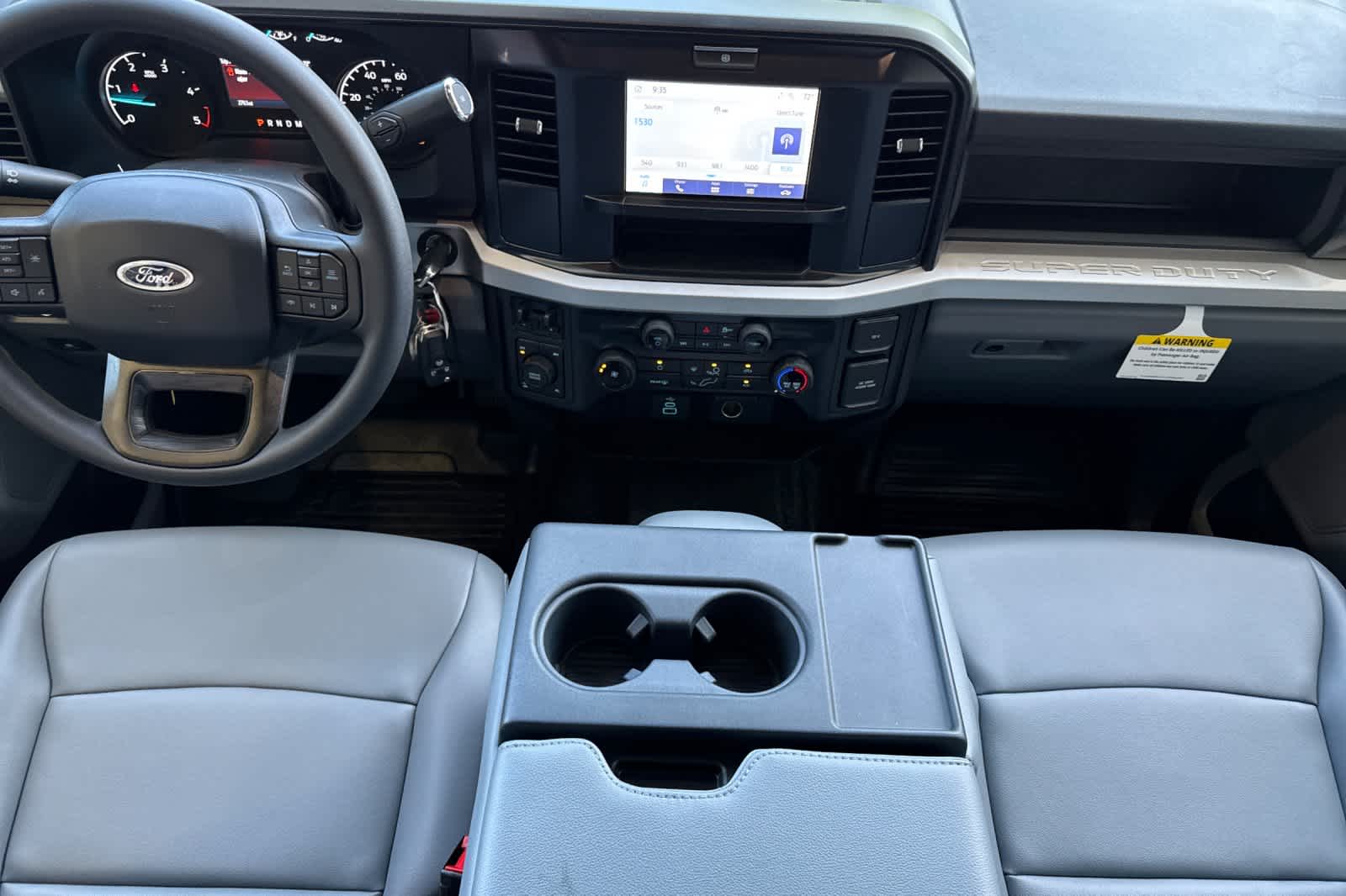 2025 Ford F-350 photo 3