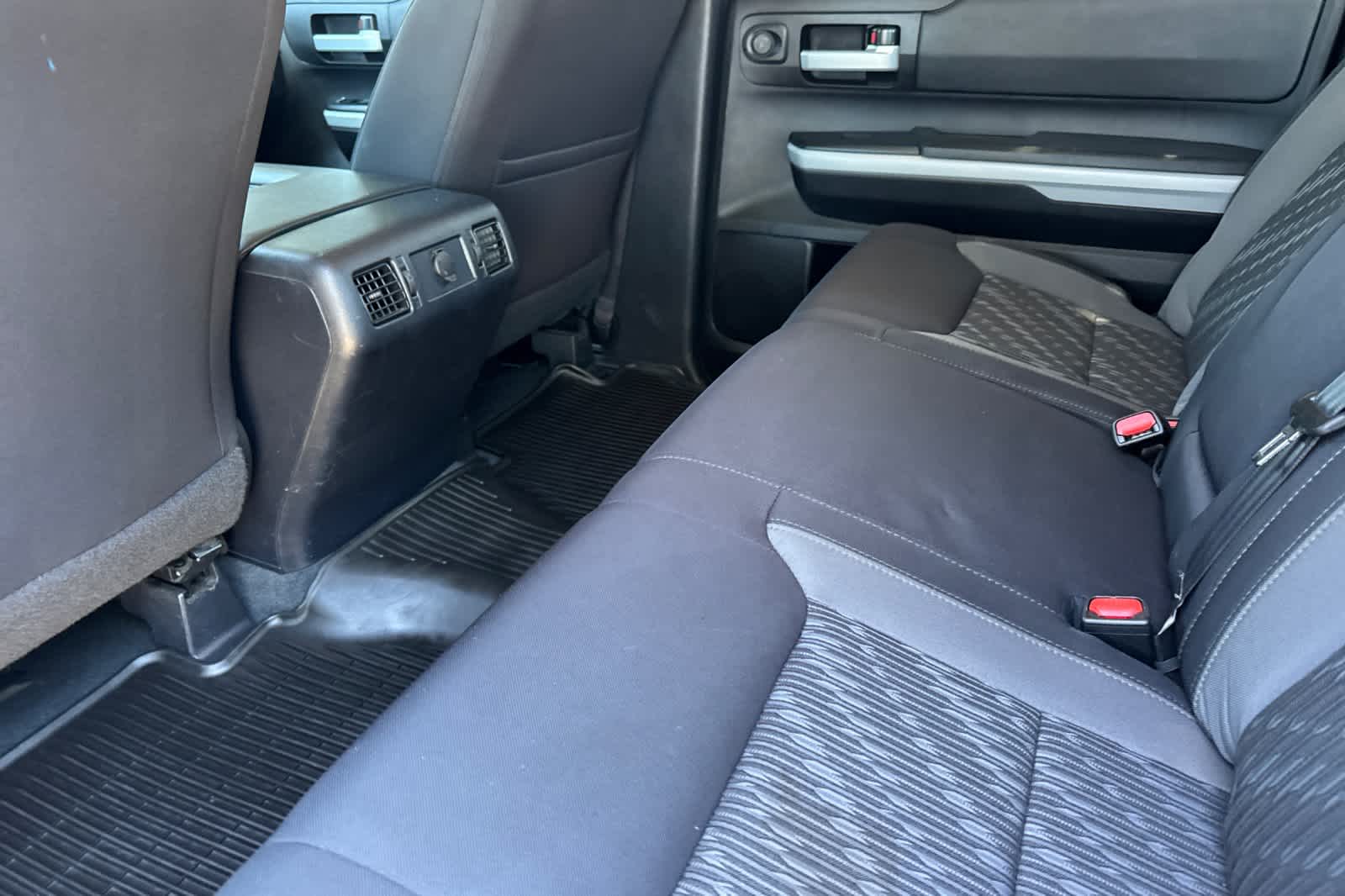 Thumbnail: 2020 Toyota Tundra - 4
