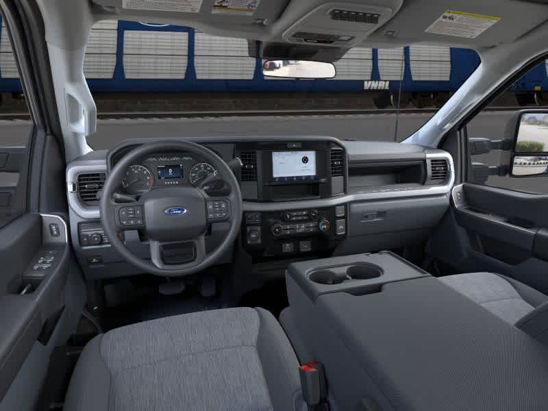 Thumbnail: 2025 Ford F-250 - 9