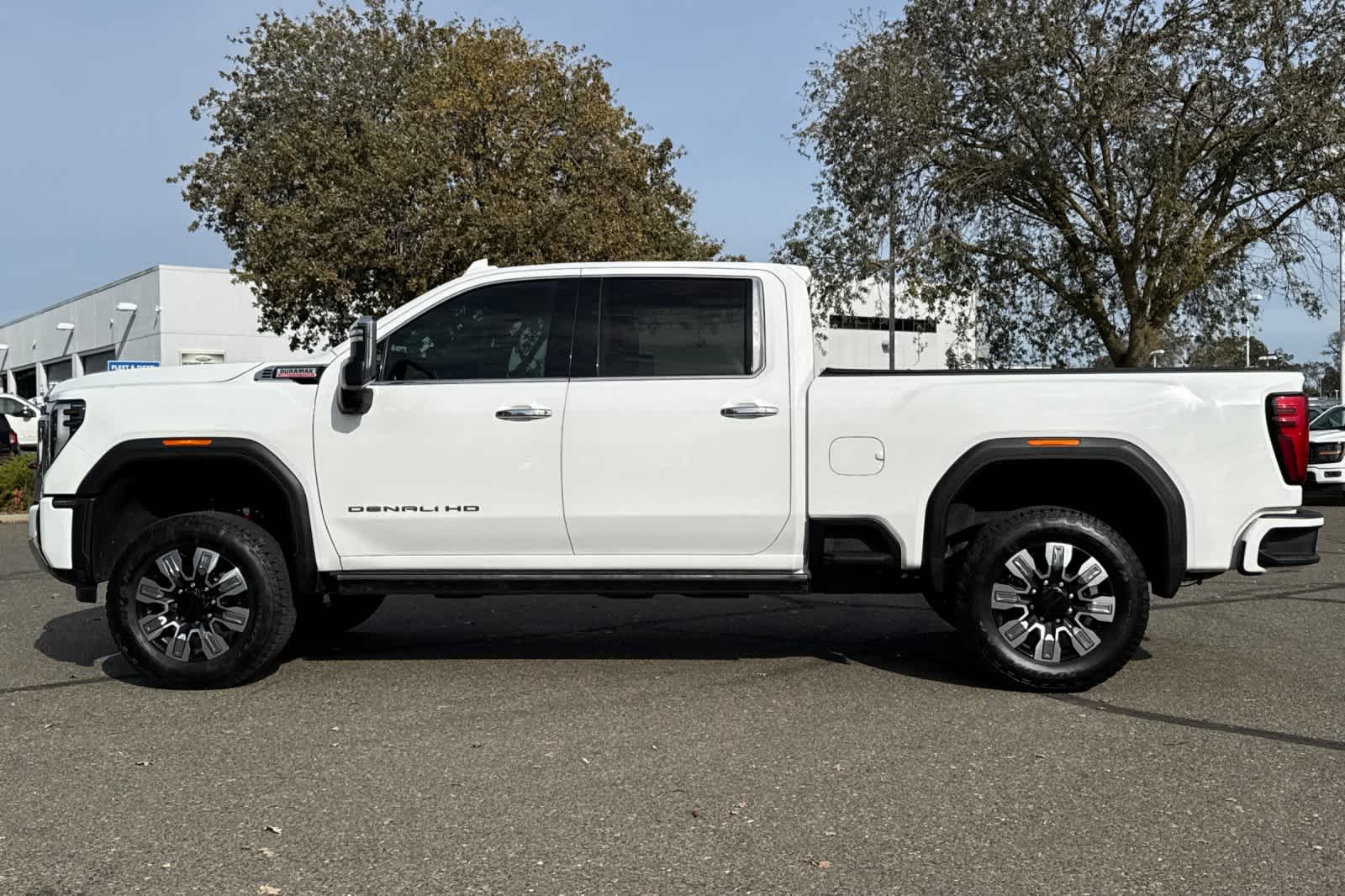 Thumbnail: 2024 GMC Sierra 2500 - 5