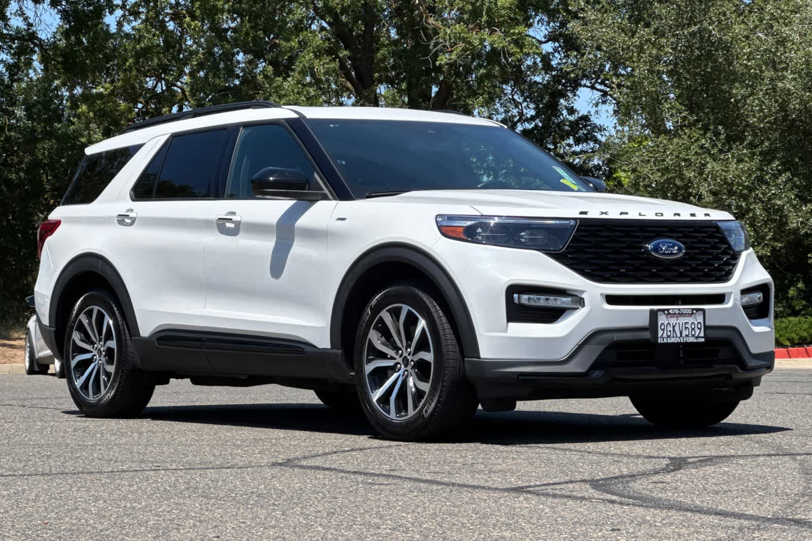 Thumbnail: 2023 Ford Explorer - 9